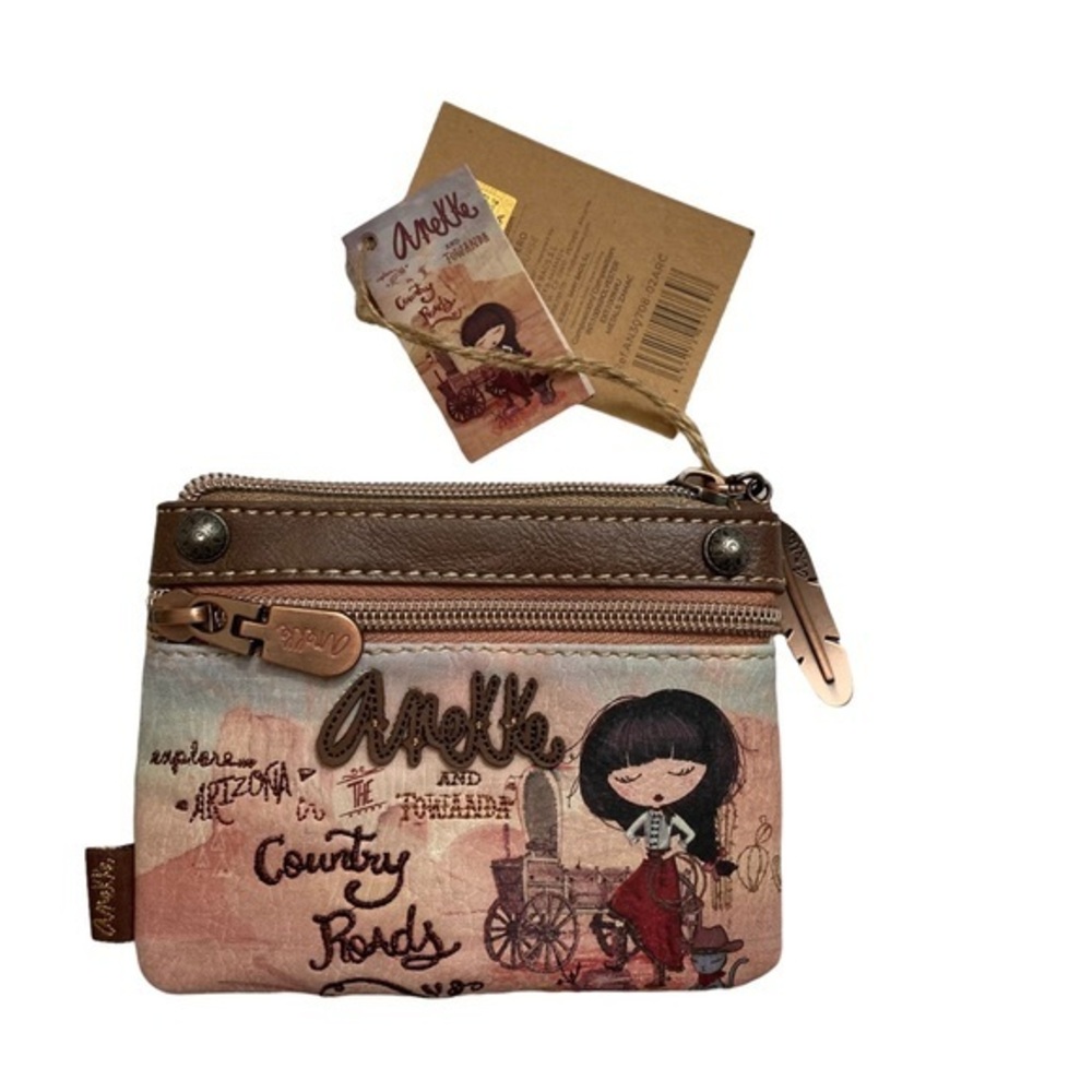 Anekke explore Arizona country roads zipper pouch